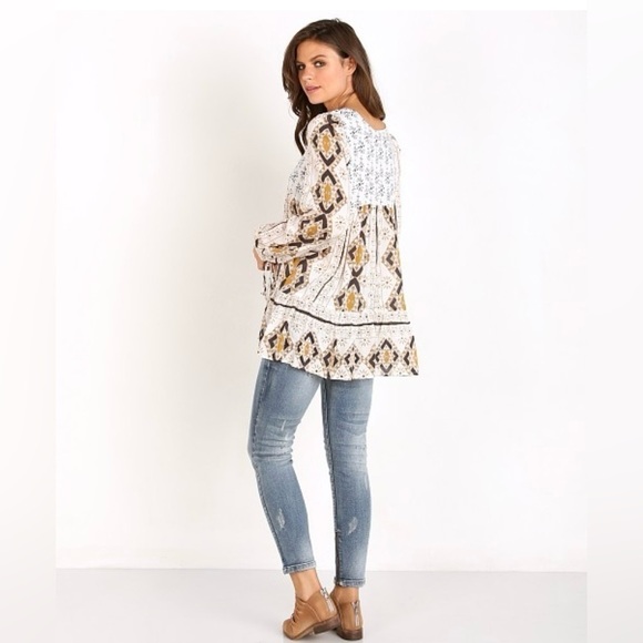 Free People Down By The Bay 60’s Ivory Combo Tunic Top Size Small - Picture 2 of 7